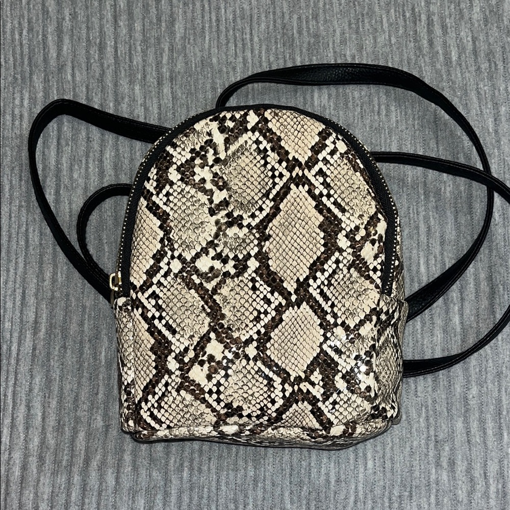 Snakeskin Pattern Women's mini Backpack